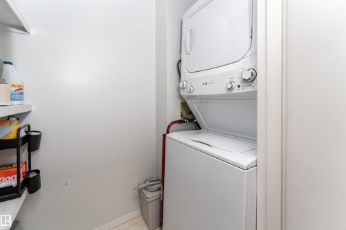 302 11435 41 Avenue, Edmonton, AB - Indoor Photo Showing Laundry Room