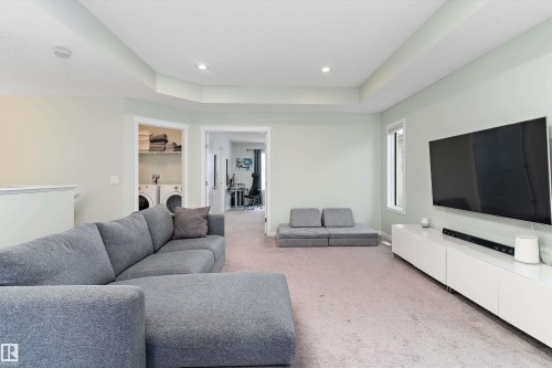 2927 11 Street, Edmonton, AB - Indoor Photo Showing Living Room