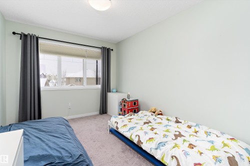 2927 11 Street, Edmonton, AB - Indoor Photo Showing Bedroom