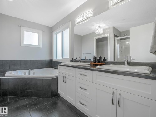 1785 Westerra Loop, Stony Plain, AB - Indoor Photo Showing Bathroom