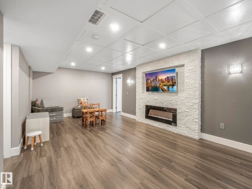 1785 Westerra Loop, Stony Plain, AB - Indoor