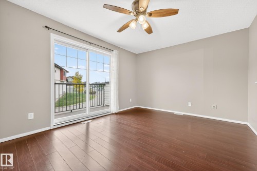 36 3751 12 Street, Edmonton, AB - Indoor Photo Showing Other Room