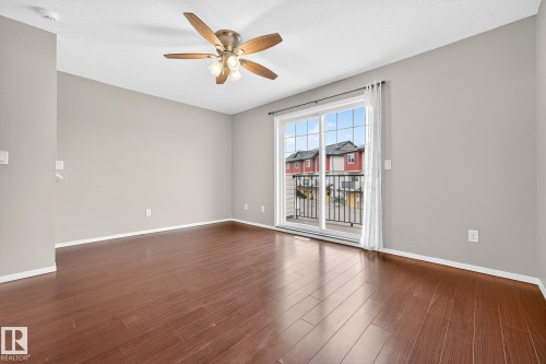 36 3751 12 Street, Edmonton, AB - Indoor Photo Showing Other Room
