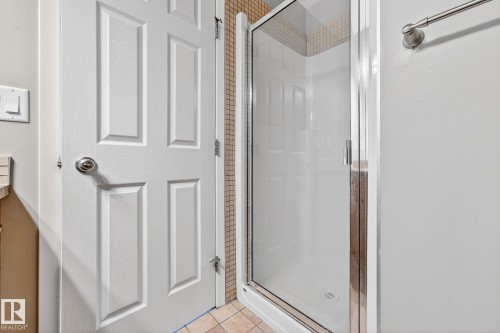 36 3751 12 Street, Edmonton, AB - Indoor Photo Showing Bathroom