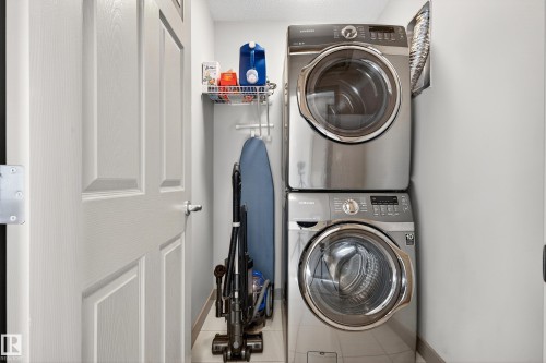 6 1150 Winderemere Way, Edmonton, AB - Indoor Photo Showing Laundry Room