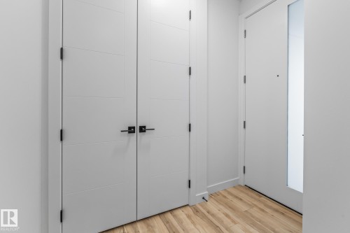 10 Enns Court, Fort Saskatchewan, AB - Indoor Photo Showing Other Room