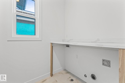 10 Enns Court, Fort Saskatchewan, AB - Indoor Photo Showing Other Room