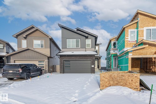 10 Enns Court, Fort Saskatchewan, AB - Outdoor With Facade