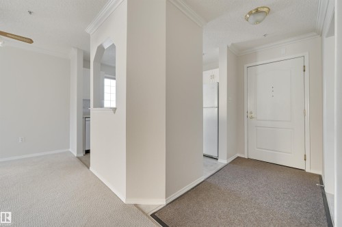 205 13450 114 Avenue, Edmonton, AB - Indoor Photo Showing Other Room