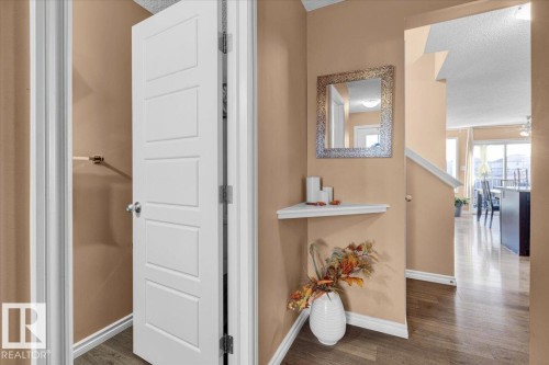 1853 28 Street, Edmonton, AB - Indoor Photo Showing Other Room