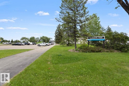 8316 68A Street, Edmonton, AB - Outdoor With View