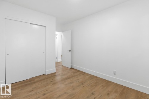 8316 68A Street, Edmonton, AB - Indoor Photo Showing Other Room