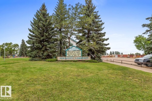 8316 68A Street, Edmonton, AB - Outdoor