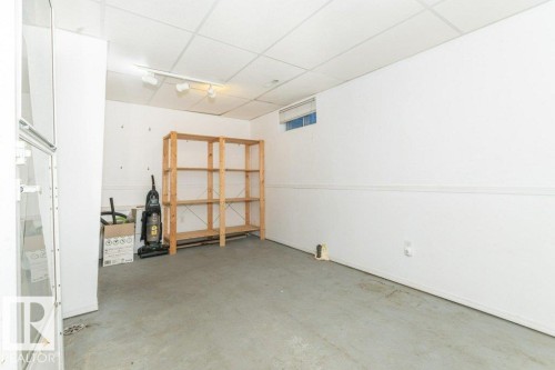 134 Kaskitayo Crest, Edmonton, AB - Indoor