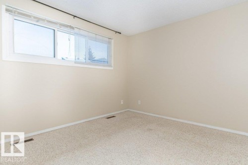 Edmonton, AB - Indoor Photo Showing Other Room