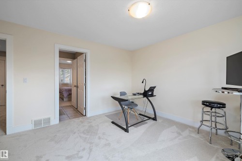 1644 Hector Road, Edmonton, AB - Indoor