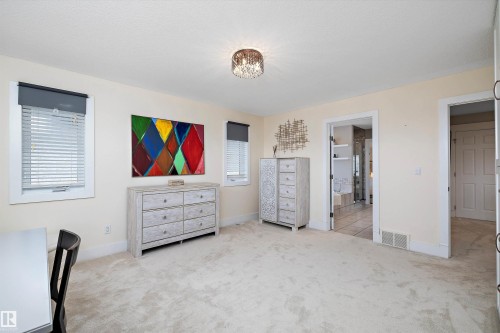 1644 Hector Road, Edmonton, AB - Indoor Photo Showing Bedroom
