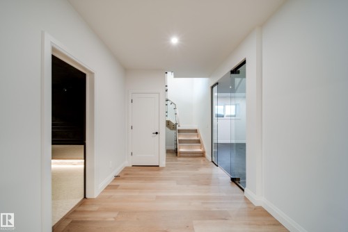 5605 Cautley Cove Cove, Edmonton, AB - Indoor Photo Showing Other Room