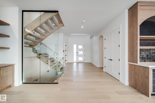 5605 Cautley Cove Cove, Edmonton, AB - Indoor Photo Showing Other Room