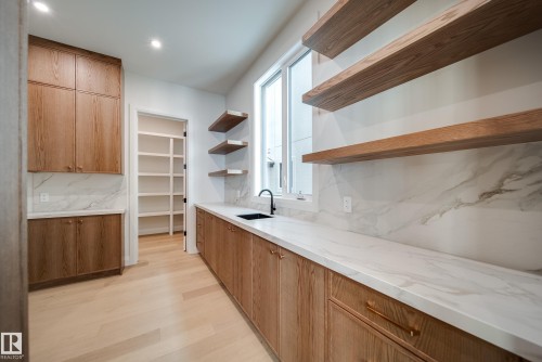 5605 Cautley Cove Cove, Edmonton, AB - Indoor Photo Showing Other Room