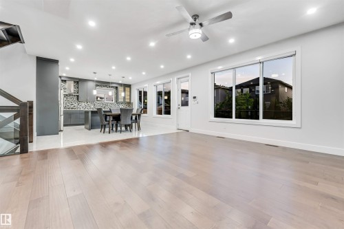 1935 19 Avenue, Edmonton, AB - Indoor