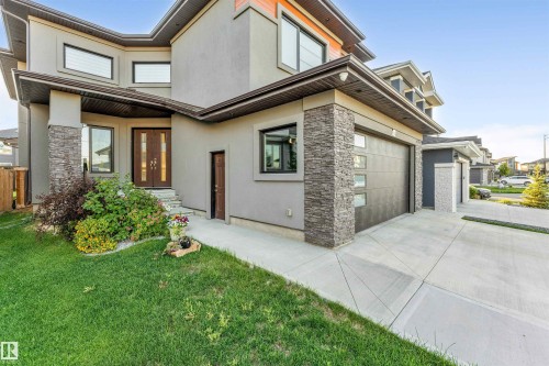 1935 19 Avenue, Edmonton, AB - Outdoor