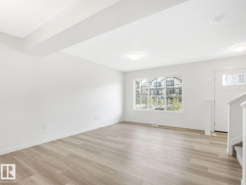 1173 Aster Boulevard Nw, Edmonton, AB - Indoor Photo Showing Other Room