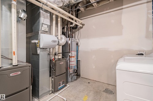 12044 79 Street, Edmonton, AB - Indoor