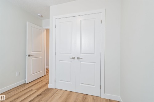 12044 79 Street, Edmonton, AB - Indoor Photo Showing Other Room