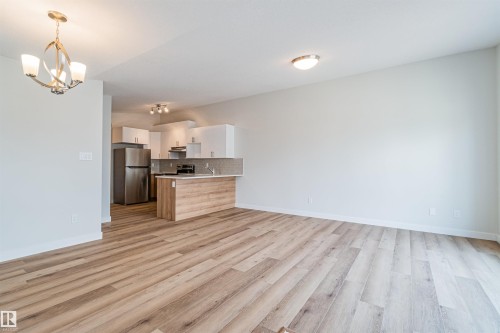 12044 79 Street, Edmonton, AB - Indoor Photo Showing Kitchen