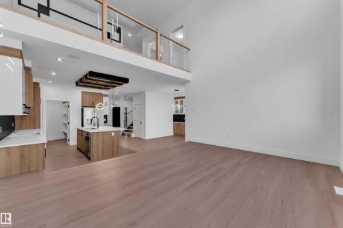 745 Astoria Way, Devon, AB - Indoor