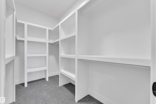 745 Astoria Way, Devon, AB - Indoor With Storage