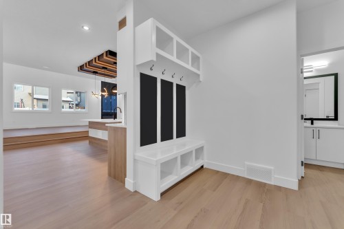 745 Astoria Way, Devon, AB - Indoor Photo Showing Other Room