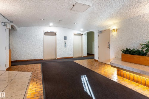 604 9028 Jasper Avenue Nw, Edmonton, AB - Indoor Photo Showing Other Room