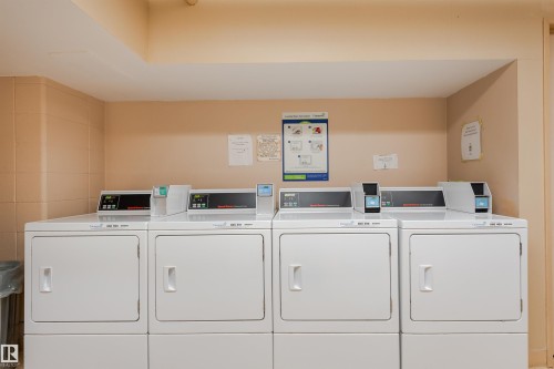 604 9028 Jasper Avenue Nw, Edmonton, AB - Indoor Photo Showing Laundry Room