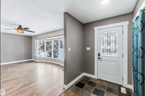 37 Devonian, Devon, AB - Indoor Photo Showing Other Room