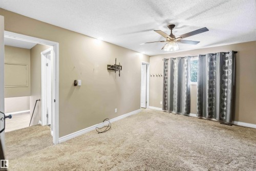 37 Devonian, Devon, AB - Indoor Photo Showing Other Room