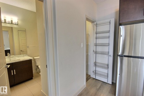 104 320 Ambleside Link Link, Edmonton, AB 