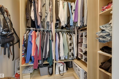 221 6083 Maynard Way, Edmonton, AB - Indoor With Storage