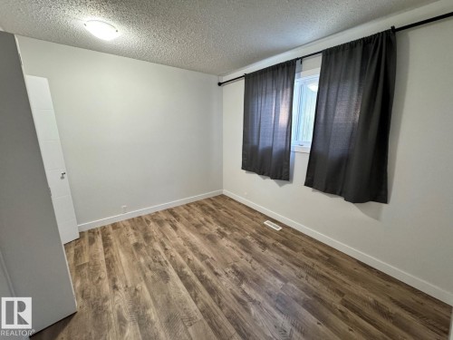 18404 66 Avenue, Edmonton, AB - Indoor Photo Showing Other Room