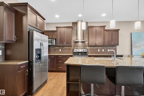 1772 33B Street, Edmonton, AB - Indoor Photo Showing Kitchen With Upgraded Kitchen