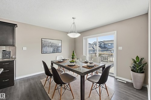 3528 Claxton Crescent, Edmonton, AB - Indoor Photo Showing Dining Room