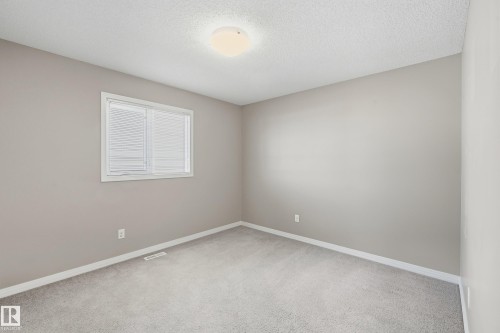 3552 Claxton Crescent, Edmonton, AB - Indoor Photo Showing Other Room