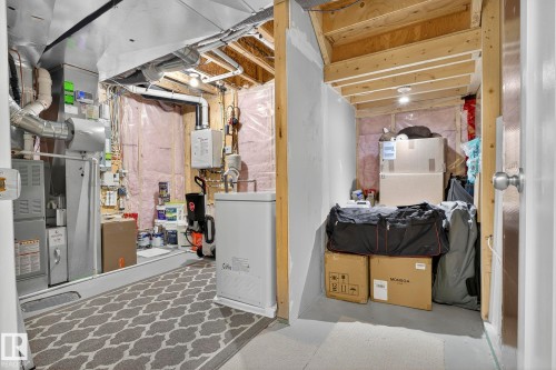 618 Adams Way, Edmonton, AB - Indoor Photo Showing Basement