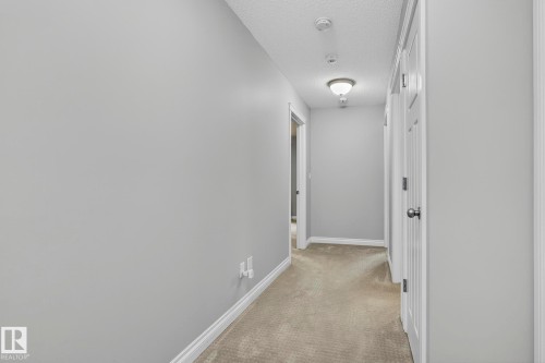 618 Adams Way, Edmonton, AB - Indoor Photo Showing Other Room