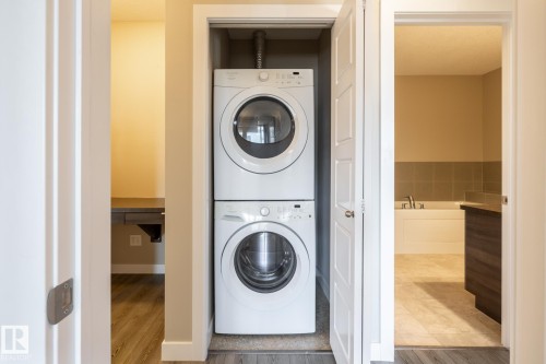 203 2590 Anderson Way, Edmonton, AB - Indoor Photo Showing Laundry Room