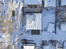 View of snowy aerial view - 