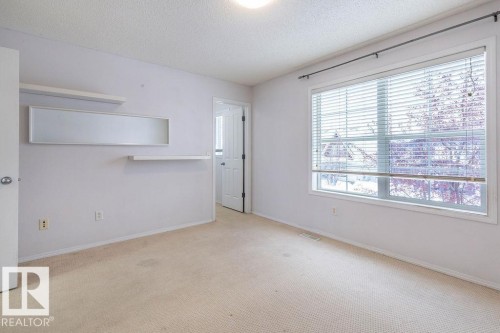 5612 202 Street, Edmonton, AB - Indoor Photo Showing Other Room