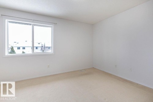 5612 202 Street, Edmonton, AB - Indoor Photo Showing Other Room