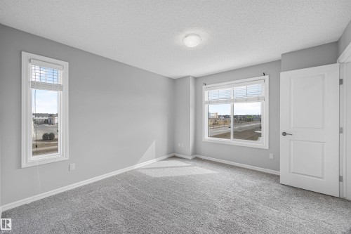 34 2215 24 Street, Edmonton, AB - Indoor Photo Showing Other Room